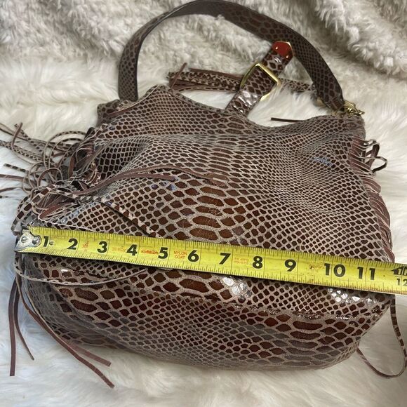 G.I.L.I.  Leather Brown snake skin print Medium Boho shoulder bag Tasel accent . - Picture 9 of 12